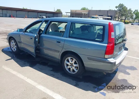 2004 Volvo V70 2.4 из США, поврежденный, VIN YV1SW64A942403847